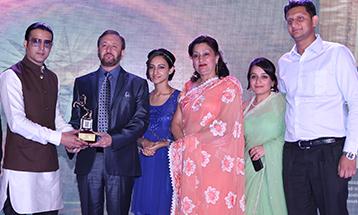 Achievers of the North Award presented by Jimmy Shergill at Times of India event - Desh Bhagat University