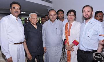 Dr Zora Singh Chancellor DBU and Tajinder Kaur Pro Chancellor DBU with Union Finance Minister Arun Jaitely - Desh Bhagat University